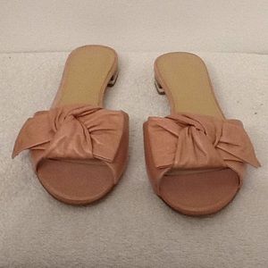 Michael Kors leather slippers